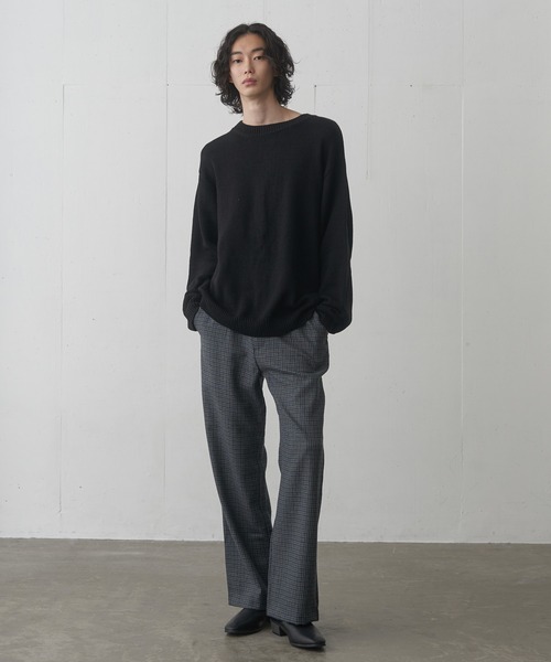 FEKETE（フェケテ）の「OVERSIZED KNIT / オーバーフィットニット（ニット/セーター・メンズ・ブラック/アイボリー・MEDIUM/LARGE）」の7枚目の写真