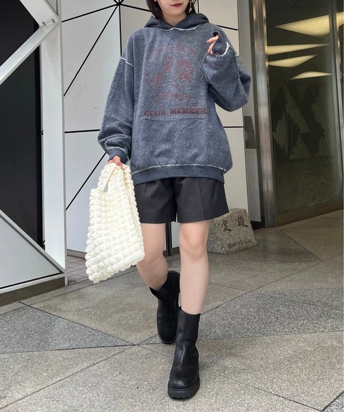 CAPRICIEUX LE'MAGE(カプリシューレマージュ)の「〈THRIFTY LOOK/スリフティールック〉裏使いプリントフーディー(パーカー・レディース・チャコールグレー・LARGE)」の15枚目の写真