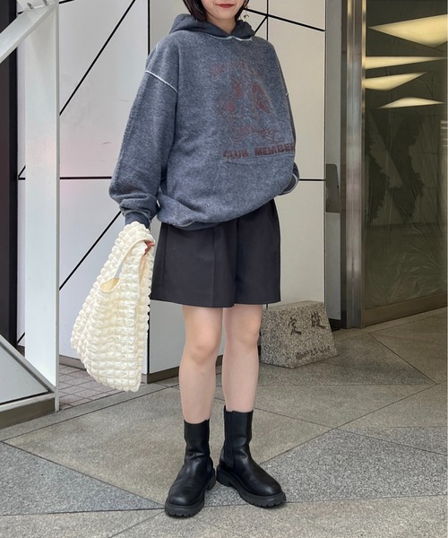 CAPRICIEUX LE'MAGE(カプリシューレマージュ)の「〈THRIFTY LOOK/スリフティールック〉裏使いプリントフーディー(パーカー・レディース・チャコールグレー・LARGE)」の17枚目の写真