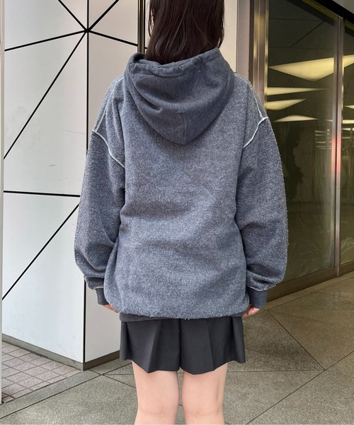 CAPRICIEUX LE'MAGE(カプリシューレマージュ)の「〈THRIFTY LOOK/スリフティールック〉裏使いプリントフーディー(パーカー・レディース・チャコールグレー・LARGE)」の20枚目の写真