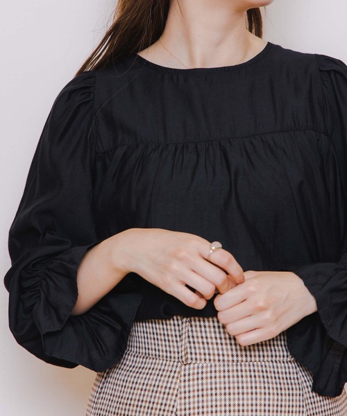 flower（フラワー）の「スウィートフレアブラウス（シャツ/ブラウス・レディース・ホワイト/ブラック・FREE）」の6枚目の写真