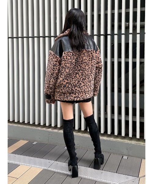ENVYM（アンビー）の「レザーコンビフェイクファーBz