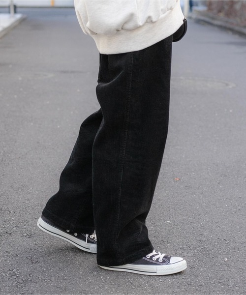 WEGO（ウィゴー）の「WEGO/コーデュロイイージーパンツ（チノパンツ・メンズ・アイボリー/ブラック/ベージュ・SMALL/MEDIUM/LARGE）」の9枚目の写真