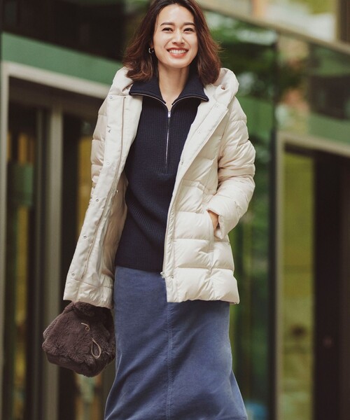 23区（ニジュウサンク）の「【洗える】シレータフタ ショート ダウンコート（ダウンジャケット/コート・レディース・ダルブルー系/ベージュ系/ネイビー系/ダークブラウン系・40/38/36/42）」の11枚目の写真