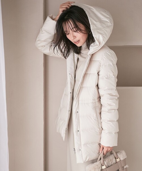 23区（ニジュウサンク）の「【洗える】シレータフタ ショート ダウンコート（ダウンジャケット/コート・レディース・ダルブルー系/ベージュ系/ネイビー系/ダークブラウン系・40/38/36/42）」の15枚目の写真