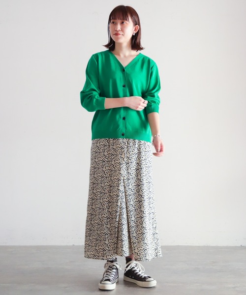 NOMBRE IMPAIR(ノンブルアンペール)の「強撚コットン Vネックカーデ(カーディガン/ボレロ・レディース・ブルー/ブラック/グリーン/イエロー/パープル・FREE)」の6枚目の写真