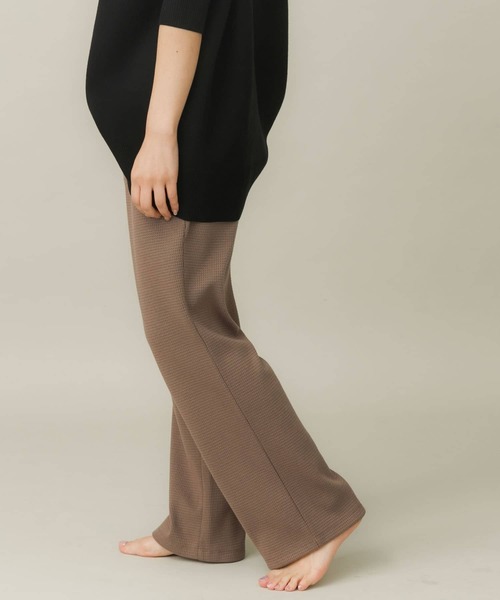 URBAN RESEARCH Sonny Label(アーバンリサーチサニーレーベル)の「SLAB Waffle Straight Pants(その他パンツ・レディース・ブラック/ブラウン・SMALL/MEDIUM)」の5枚目の写真