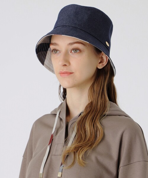 ブルーレーベルクレストブリッジ 新品 リバーシブル バケット