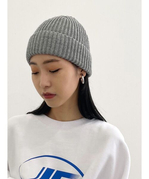 EMODA(エモダ)の「コンパクトニットキャップ(ニットキャップ/ビーニー・レディース・ブラック/グレー・FREE)」の1枚目の写真