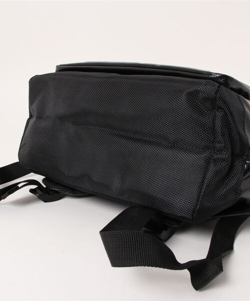 KANGOL(カンゴール)の「【 KANGOL / カンゴール 】 BIG タグ ボックス スクエア リュック(バックパック/リュック・レディース・ブラック×ホワイト/ブラック・FREE)」の6枚目の写真