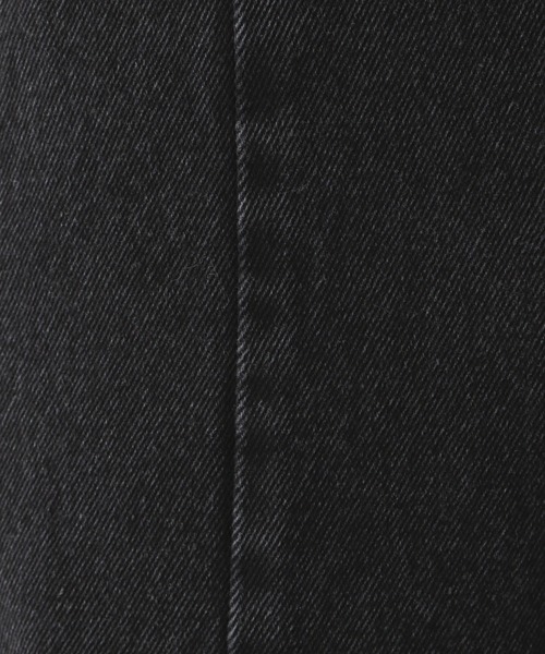 A part by(アパートバイ)の「カーブデニム(デニムパンツ・レディース・ライトブルー/ブラック・MEDIUM/LARGE)」の6枚目の写真