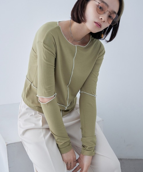 Fashion Letter(ファッションレター)の「ソフトリブ カットアウト 配色メローカットソー(Tシャツ/カットソー・レディース・グレイッシュベージュ/オレンジ/ライム/オリーブ/ブラック・M)」の1枚目の写真