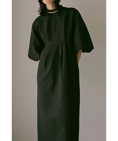 ワンピース MANOF NECK OPEN BALOON SLEEVE ONE PIECE MANOF（マノフ）の「NECK OPEN BALOON SLEEVE ONE PIECE（ワンピース