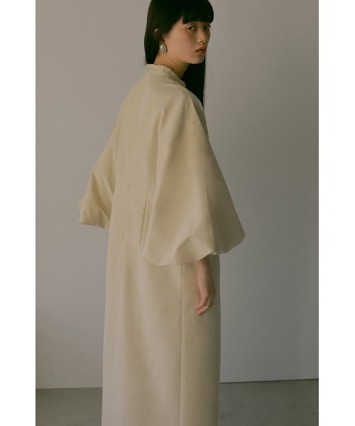 MANOF（マノフ）の「NECK OPEN BALOON SLEEVE ONE PIECE（ワンピース