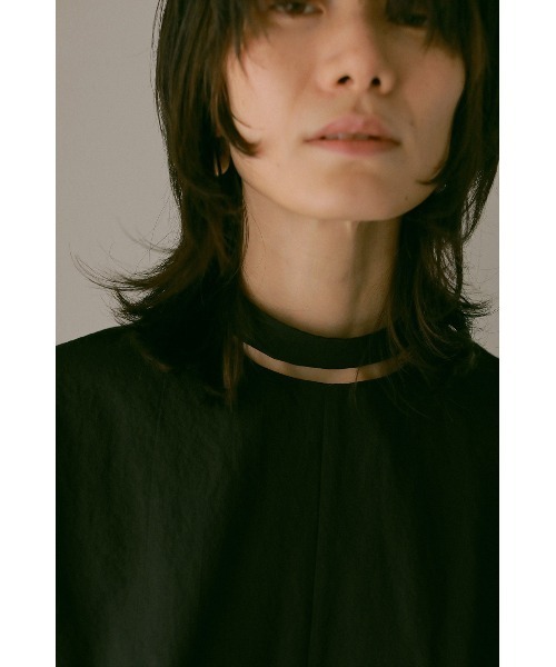 MANOF（マノフ）の「NECK OPEN BALOON SLEEVE ONE PIECE（ワンピース