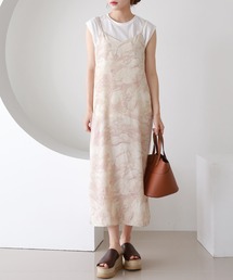 Isn't She?（イズントシー）の「ぼかし柄キャミワンピース（ワンピース）」