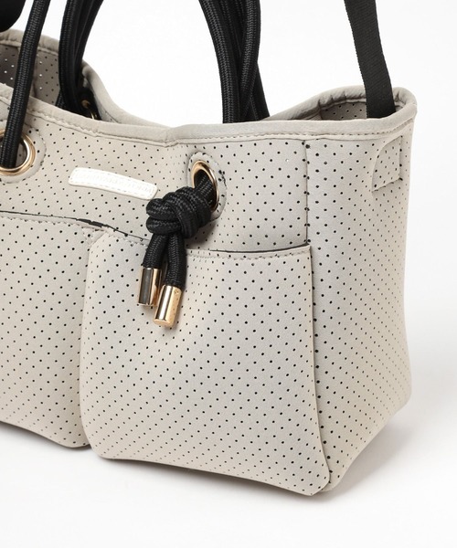 BARNYARDSTORM（バンヤードストーム）の「パンチングトートＭ（トートバッグ・レディース・ライトベージュ/グレー/ブラック・FREE）」の15枚目の写真