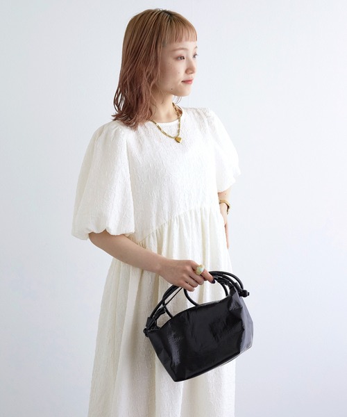 w closet(ダブルクローゼット)の「バックオープンワンピース(ワンピース・レディース・ライトグリーン/アイボリー/ブラック・FREE)」の10枚目の写真