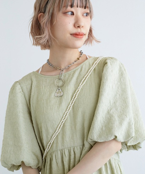 w closet(ダブルクローゼット)の「バックオープンワンピース(ワンピース・レディース・ライトグリーン/アイボリー/ブラック・FREE)」の21枚目の写真