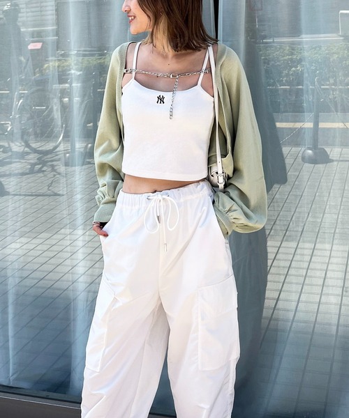 SPIRALGIRL（スパイラルガール）の「チェーン付きニットボレロカーディガン（カーディガン/ボレロ・レディース・ブラック/ベージュ/グリーン/ホワイト・FREE）」の6枚目の写真