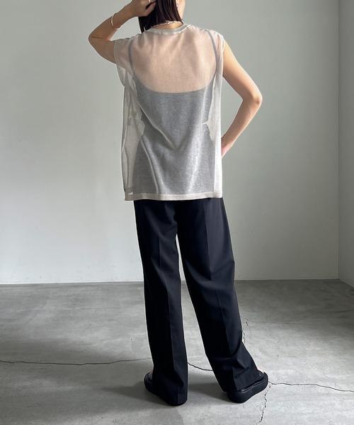 cona(コナ)の「【ZOZO限定】シアーニットノースリーブトップス(Tシャツ/カットソー・レディース・ブラック/ライトグレー/ホワイト・FREE)」の12枚目の写真