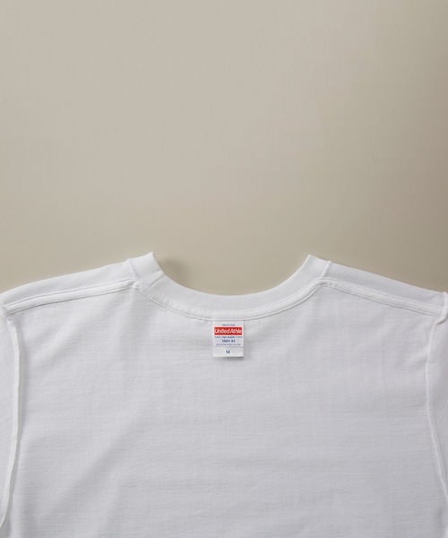 United Athle(ユナイテッドアスレ)の「United Athle 5.6オンス半袖Tシャツ(Tシャツ/カットソー・メンズ・グリーン系その他/ホワイト/サンドベージュ/アッシュ/バイオレット/ブラック/インディゴブルー・X-LARGE/MEDIUM/LARGE)」の12枚目の写真