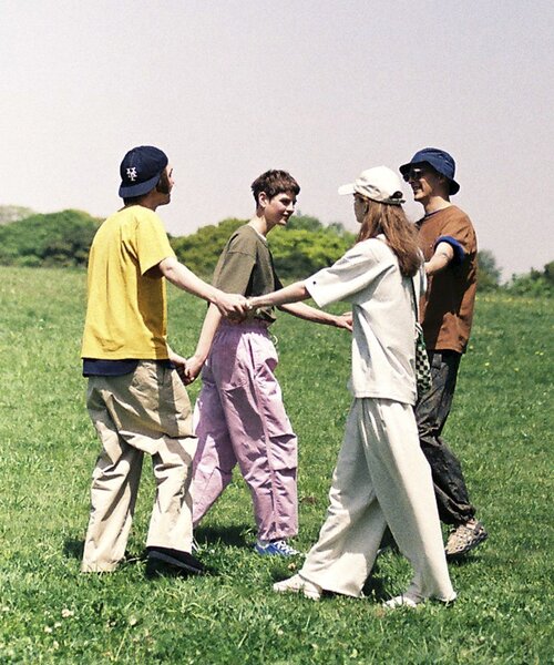 Champion(チャンピオン)の「【CHAMPION / チャンピオン】別注 リバースウィーブTシャツ(Tシャツ/カットソー・メンズ・ブラウン/レッド/カーキ/イエロー・MEDIUM/LARGE/X-LARGE/XX-LARGE)」の22枚目の写真