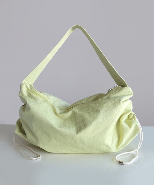 fd style（エフディ スタイル）の「ナイロンサイドドローストリングショルダーバッグ（ショルダーバッグ・レディース・Black/Kelly/LT.Gray/DK.Brn/LIME・FREE）」の17枚目の写真