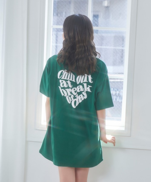 ANDGEEBEE（アンジービー）の「UNISEX バック発泡プリントT（Tシャツ/カットソー・レディース・チャコールグレー/グリーン・X-LARGE）」の9枚目の写真