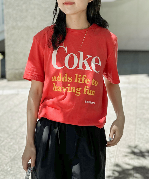BRIXTON（ブリクストン）の「【BRIXTON/ブリクストン】HAVING FUN VINTAGE CREW Tシャツ（Tシャツ/カットソー・レディース・レッド/ブラック・LARGE/X-LARGE）」の2枚目の写真