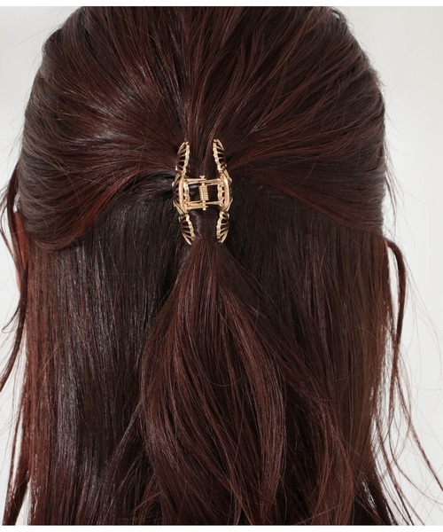 CHILLE（チル）の「3連シェルミニヘアクリップ（バレッタ/ヘアクリップ 