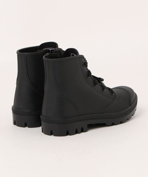 GAP(ギャップ)の「【GAP】 キッズレインスニーカー(レインシューズ・キッズ・ネイビー/パープル/ブラック・18.0cm/19.0cm/20.0cm/21.0cm/22.0cm/23.0cm)」の5枚目の写真