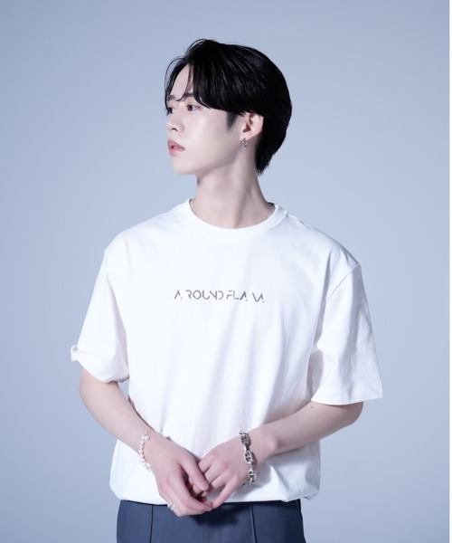 AROUND FLAVA（アラウンドフラバ）の「loose fit spangles logo T / ルーズフィット スパンコール ロゴTシャツ（Tシャツ/カットソー・メンズ・ブラック/ホワイト・MEDIUM/SMALL/LARGE）」の22枚目の写真