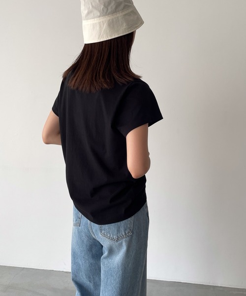 CANAL JEAN（キャナルジーン）の「El mar　クルーネック半袖Tシャツ（Tシャツ/カットソー・レディース・チャコールグレー/ブラック/ホワイト・ONE SIZE）」の14枚目の写真