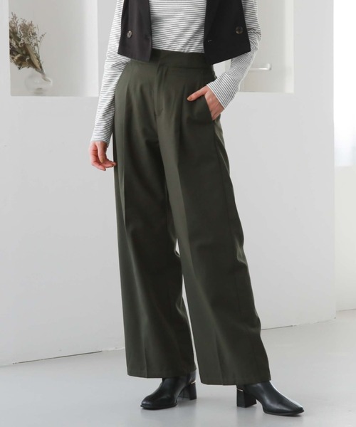 archives（アルシーヴ）の「サイドタブストレートパンツ（その他パンツ・レディース・ブラウン/ブラック/アイボリー/グリーン・MEDIUM）」の4枚目の写真