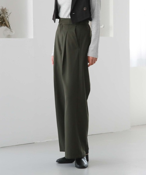 archives（アルシーヴ）の「サイドタブストレートパンツ（その他パンツ・レディース・ブラウン/ブラック/アイボリー/グリーン・MEDIUM）」の20枚目の写真