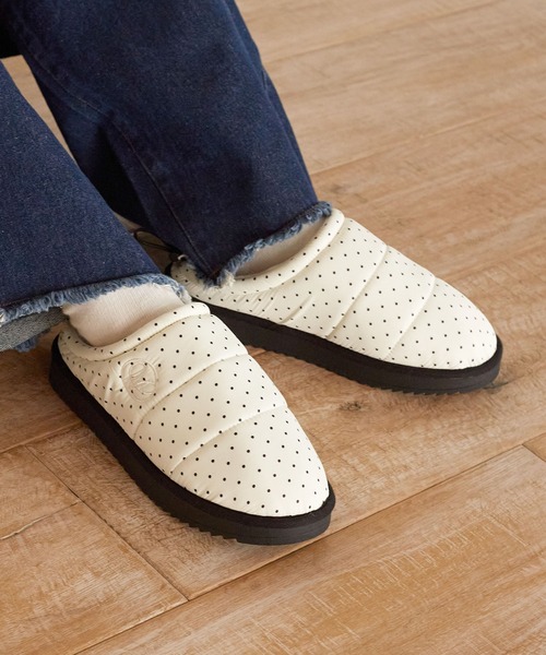 w closet（ダブルクローゼット）の「パテッドサンダル（サンダル・レディース・ドット/ホワイト系/ピンク/チェック/ブラック・M/L）」の2枚目の写真