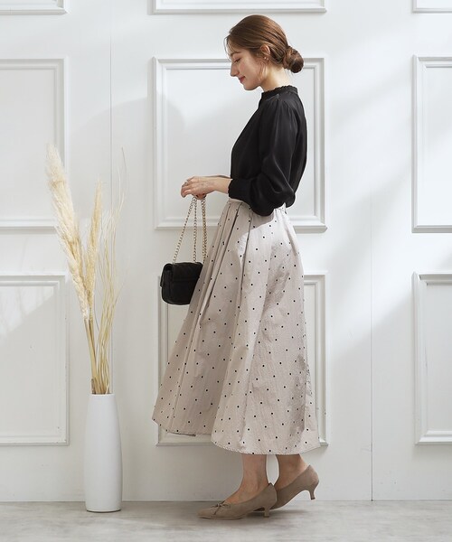 couture brooch(クチュールブローチ)の「◆【通勤着、オフィスにも◎】ピケシャーリングフリルブラウス(シャツ/ブラウス・レディース・アイボリー/ブラック/ベビーピンク・36/38/40/42)」の22枚目の写真