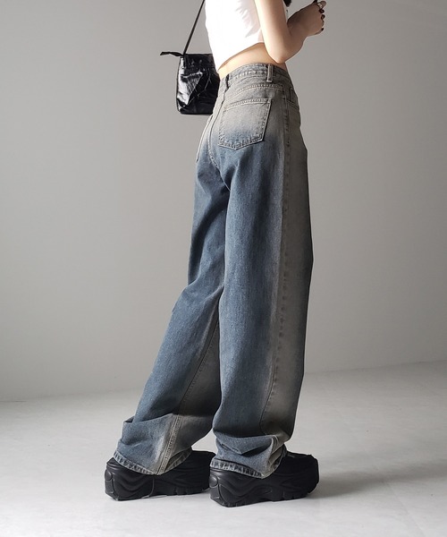 me+em select（ミームセレクト）の「【 選べる２デザイン 】グラデーションヴィンテージワイドデニム【 韓国製 】（デニムパンツ・レディース・ブルー系その他2/ブルー系その他・SMALL/LARGE/MEDIUM）」の16枚目の写真