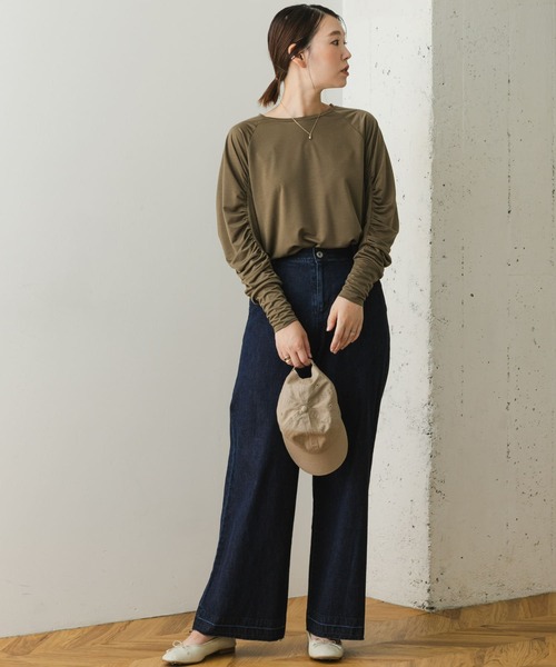 F by ROSSO（エフバイロッソ）の「F by ROSSO　ギャザースリーブプルオーバー（Tシャツ/カットソー・レディース・オフホワイト/ブラック/カーキ・FREE）」の16枚目の写真