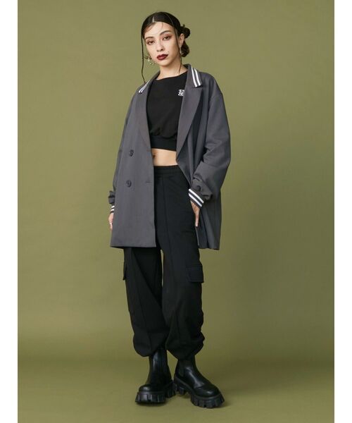 EVRIS（エヴリス）の「ワンポイントロゴショートスウェット【セットアップ着用可能】（スウェット・レディース・ホワイト/グレー/ネイビー/ブラック・FREE）」の10枚目の写真