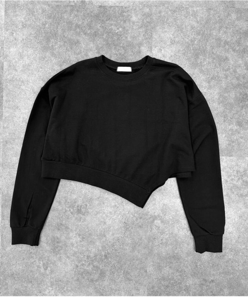 LVEU.（ラブユ.）の「【LVEU.】アシンメトリーヘムデザイントップス / トップス カットソー スウェット アシンメトリー アシメ ホワイト ブラック ZOZOTOWN限定（Tシャツ/カットソー・レディース・ブラック/ホワイト・FREE）」の17枚目の写真