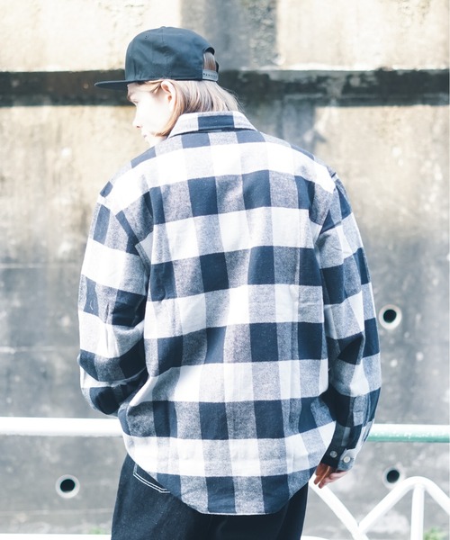 ROTHCO（ロスコ）の「【ROTHCO/ロスコ】Extra Heavyweight Buffalo Plaid Flannel Shirt　ヘビーウェイト　バッファローチェック　ブロックチェック　ネルシャツ（シャツ/ブラウス・メンズ・ブラウン系その他/グレー/レッド/オリーブ・MEDIUM/LARGE/X-LARGE）」の11枚目の写真