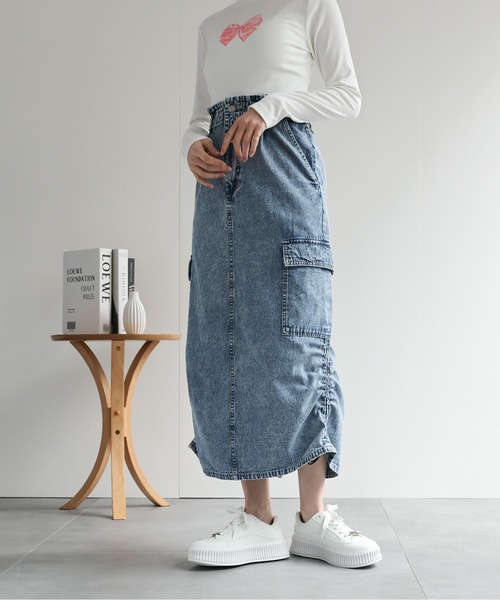 LAC-VERT（ラック・ヴェール）の「シャーリングカーゴデニムスカート（スカート・レディース・オフホワイト/ライトブルー/ブラック・FREE）」の21枚目の写真