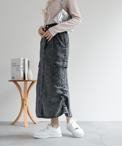 LAC-VERT（ラック・ヴェール）の「シャーリングカーゴデニムスカート（スカート・レディース・オフホワイト/ライトブルー/ブラック・FREE）」の6枚目の写真