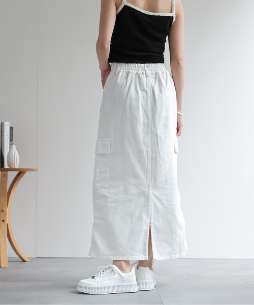LAC-VERT（ラック・ヴェール）の「シャーリングカーゴデニムスカート（スカート・レディース・オフホワイト/ライトブルー/ブラック・FREE）」の11枚目の写真