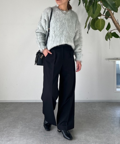 un dix cors（アンディコール）の「タックストレートパンツ（スラックス・レディース・ブラック/グレー・FREE）」の3枚目の写真