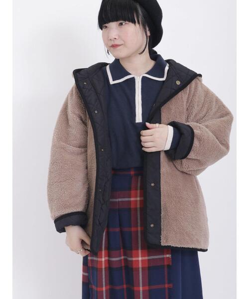 Samansa Mos2（サマンサ モスモス）の「【撥水加工】リバーシブルフードブルゾン（ブルゾン・レディース・ブラック/ネイビー/カーキ/キナリ・F）」の10枚目の写真