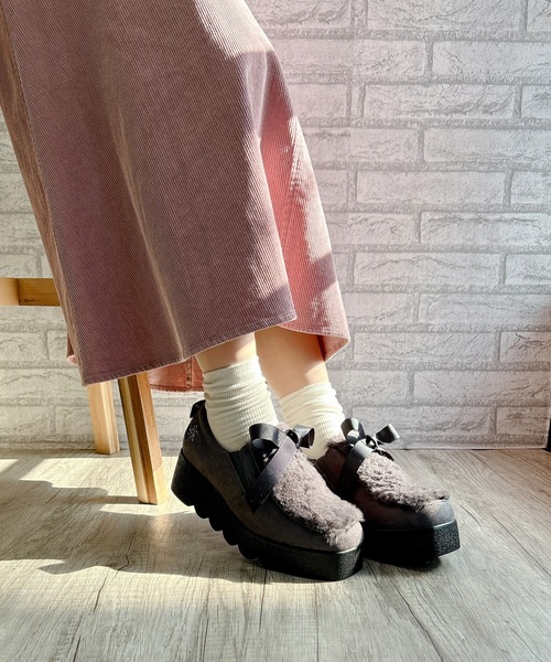 Noubel Voug Relax(ヌーベルヴォーグリラックス)の「フェイクファーリボン厚底スリッポン(スリッポン・レディース・ベージュ/グレー/ブラック・23.5cm/22.5cm/24cm/23cm)」の7枚目の写真