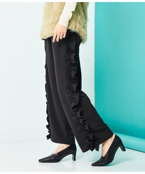 Settimissimo（セッティミッシモ）の「カットジョーゼット サイドフリル ワイドパンツ（その他パンツ・レディース・ブルー/ブラック・FREE）」の4枚目の写真